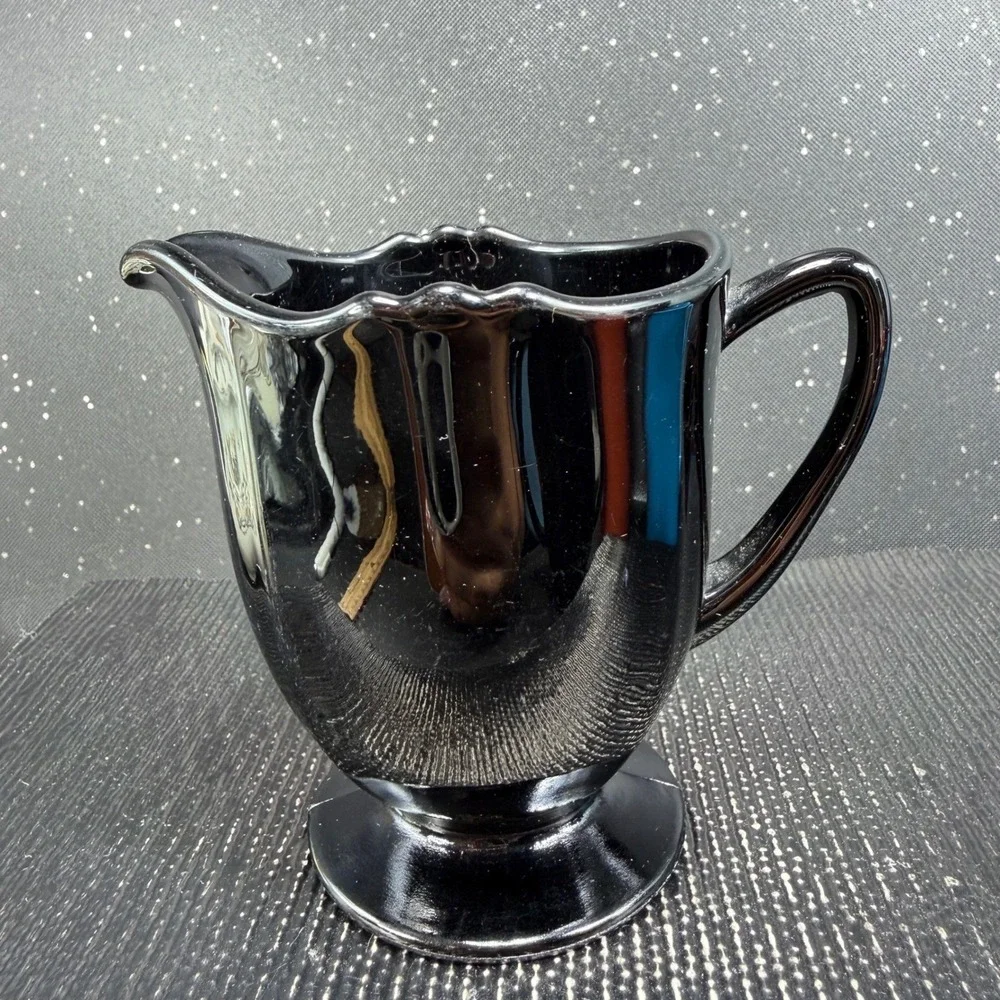 New Martinsville Black Amethyst Glass Creamer and Sugar Bowl Set Scalloped